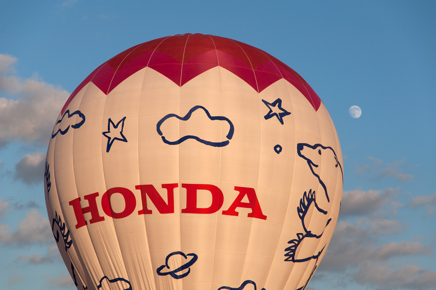 balloon_2010_02.jpg
